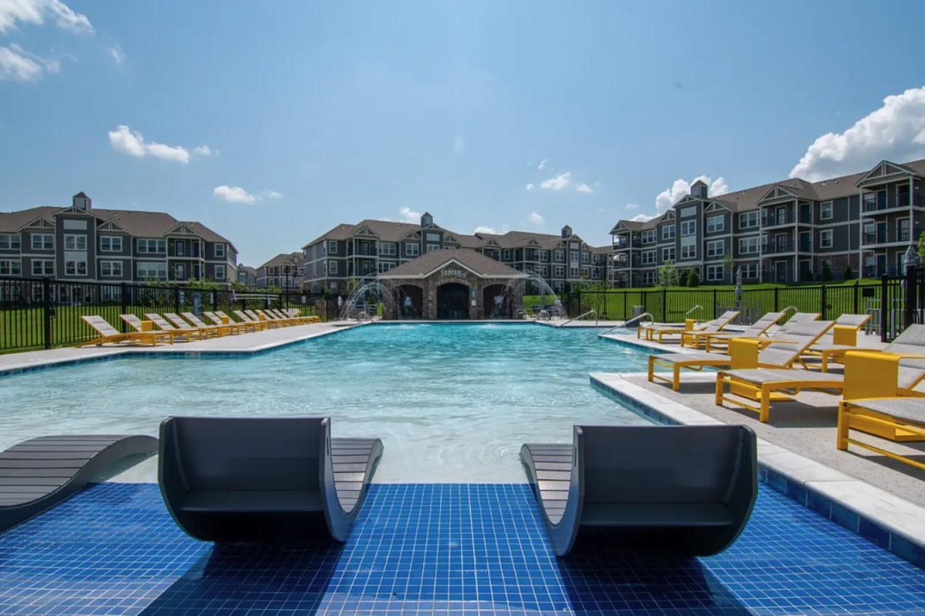 Landing At Center 301 - 2 Bedrooms In Belton Exterior photo